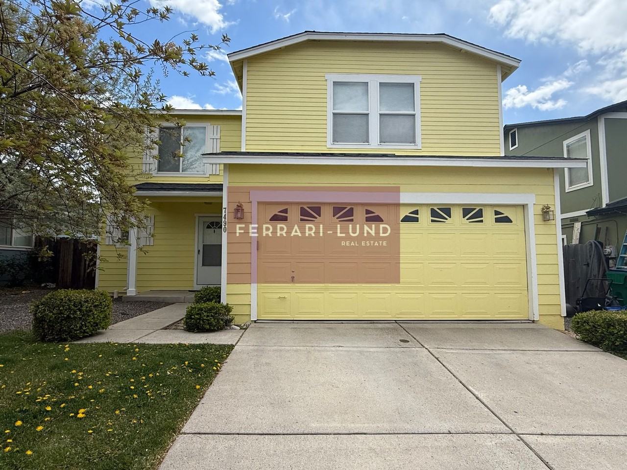7490 Hebrides Ct - Photo 2 of 17
