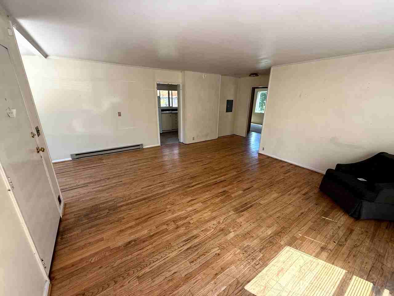 2525 Kincaid St - Photo 5 of 12