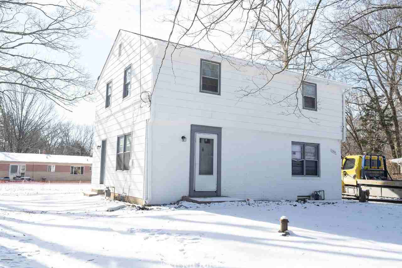 1857 W 60th St - Photo 2 of 22