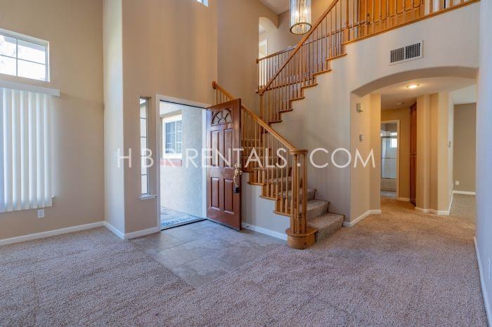 1145 Redington Ct - Photo 7 of 45