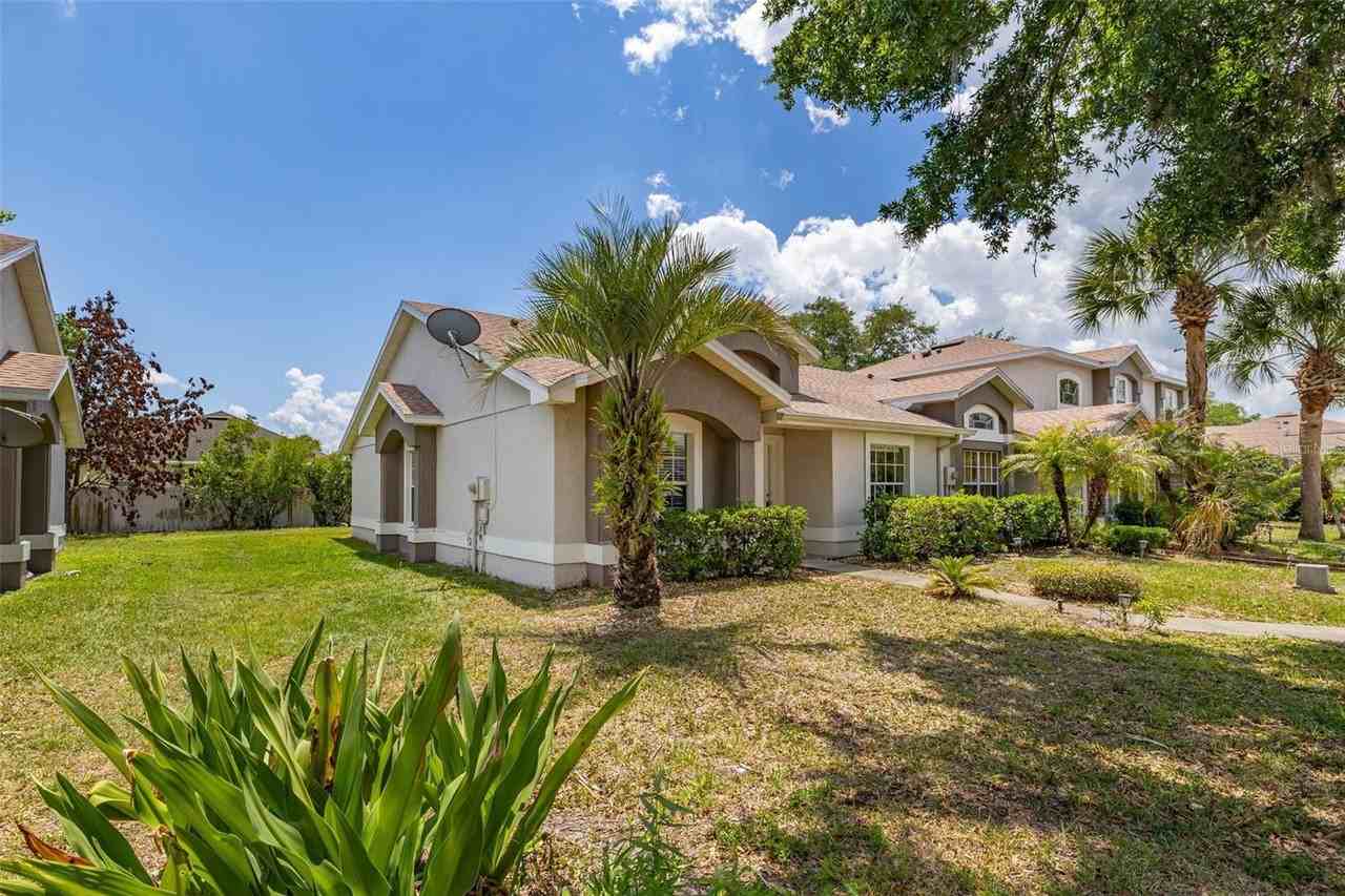 14772 Laguna Beach Cir - Photo 2 of 39