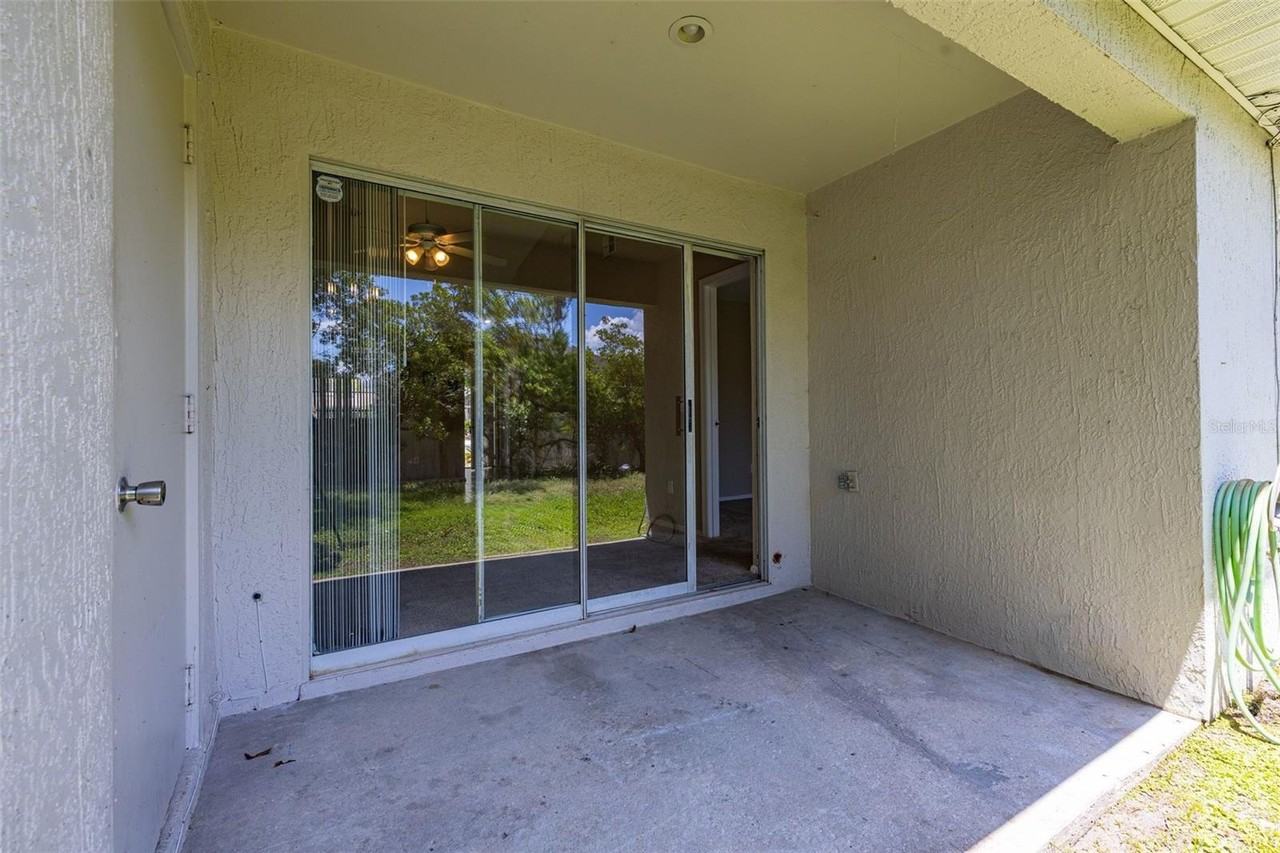 14772 Laguna Beach Cir - Photo 6 of 39