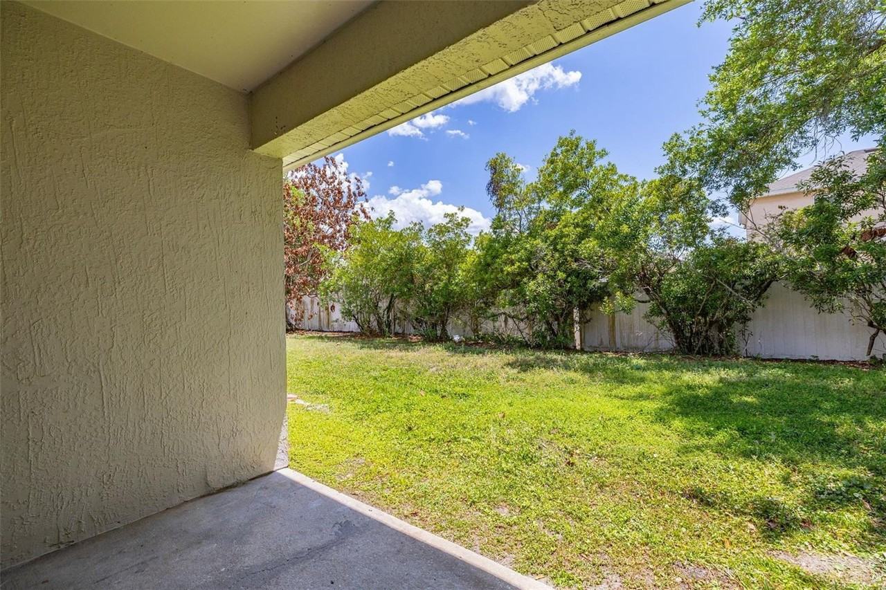 14772 Laguna Beach Cir - Photo 7 of 39