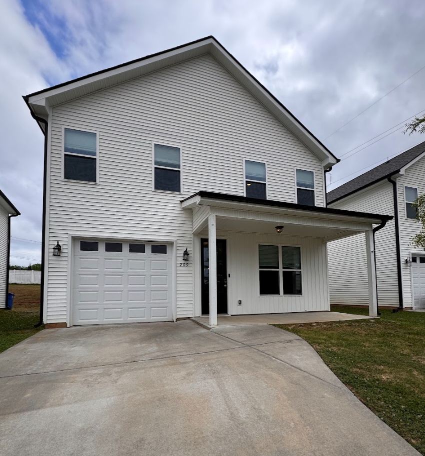 209 Clarus Creek Way - Photo 2 of 28