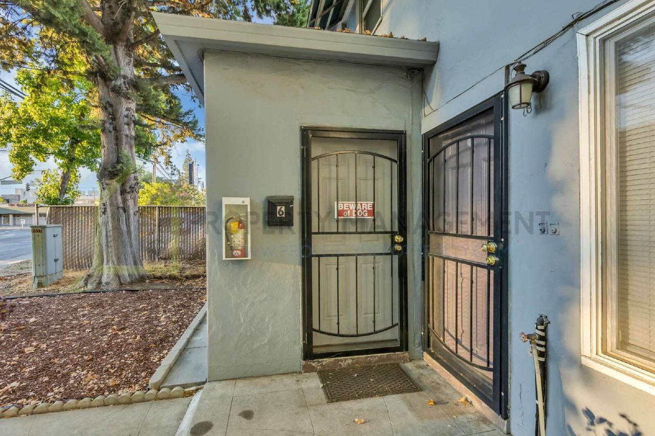 2519 Freeport Blvd Apt 6 - Photo 2 of 14