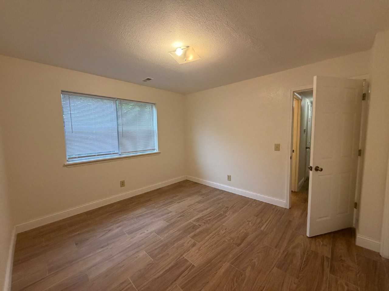 428 Kays Ln - Photo 7 of 20