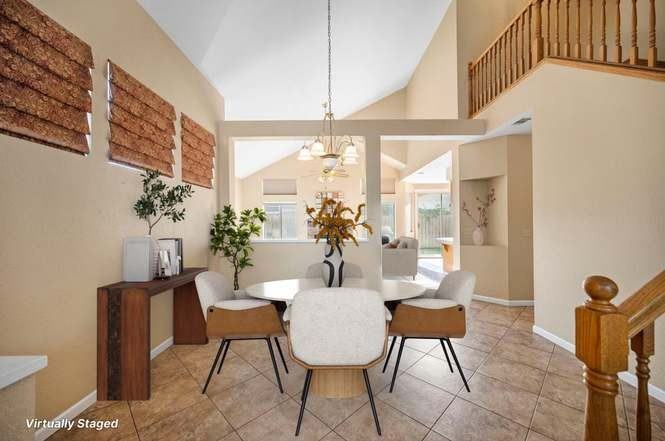 516 Carrigane Way - Photo 3 of 31