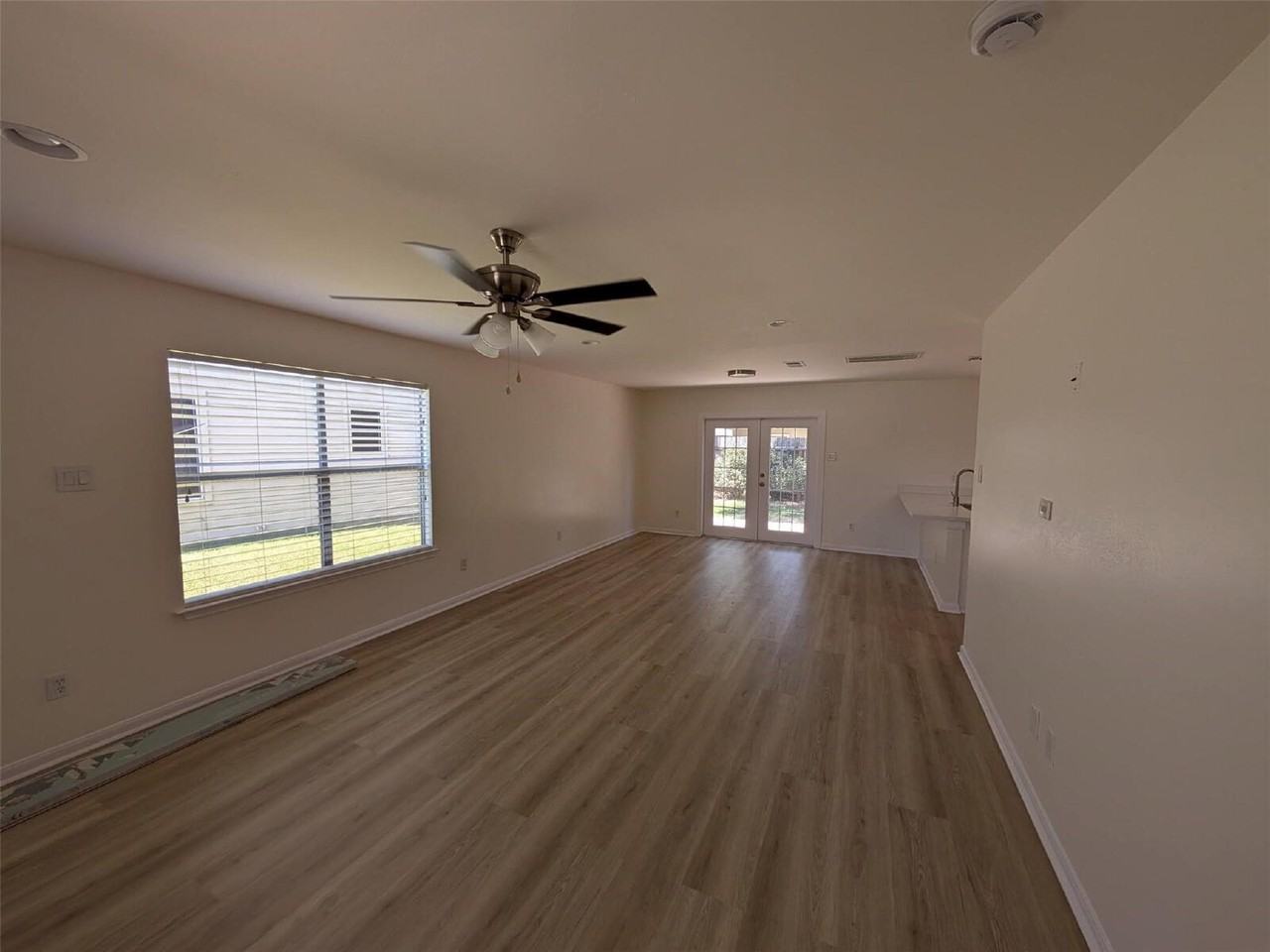 11726 Rolling Stream Dr - Photo 2 of 20