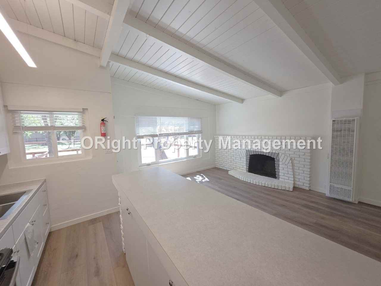 17259 Walnut Ave - Photo 7 of 26