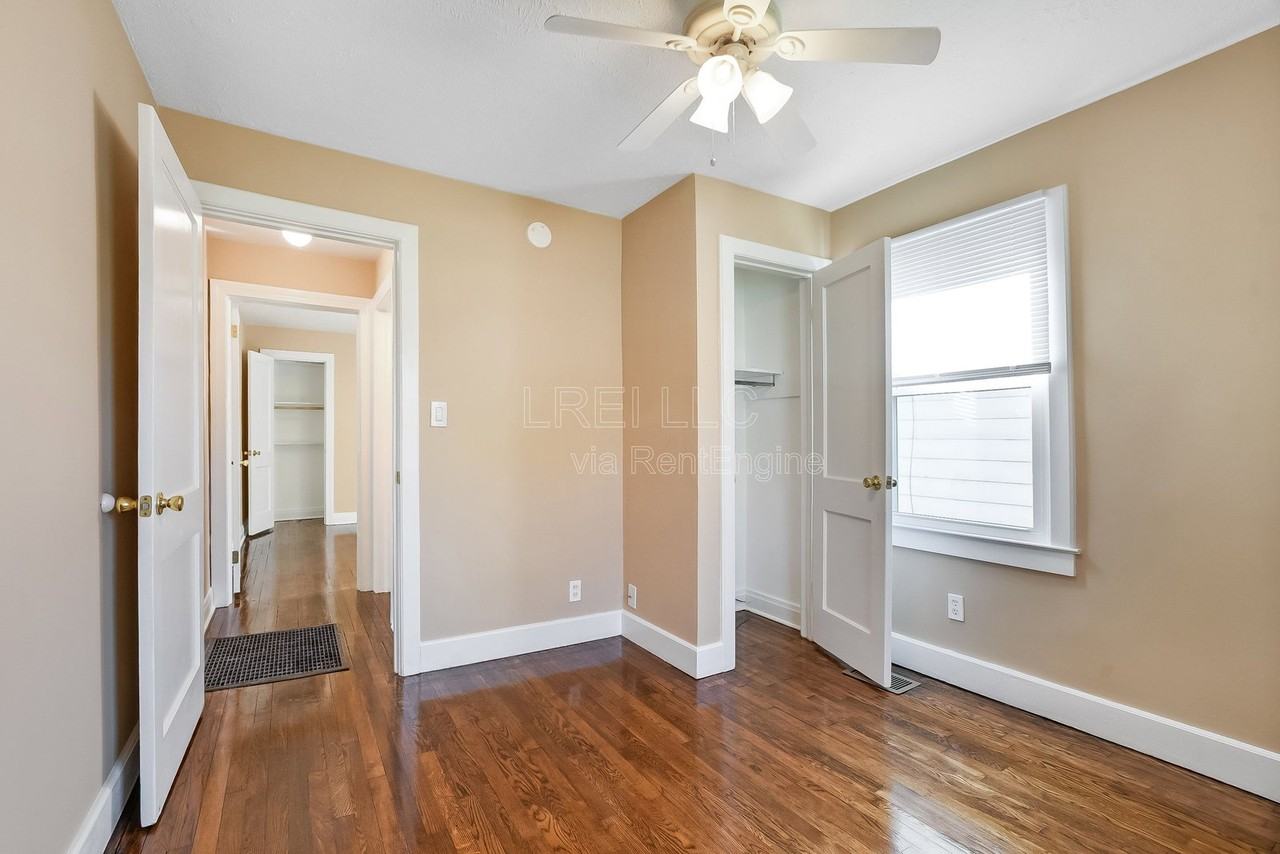 936 Camden Ave - Photo 3 of 15