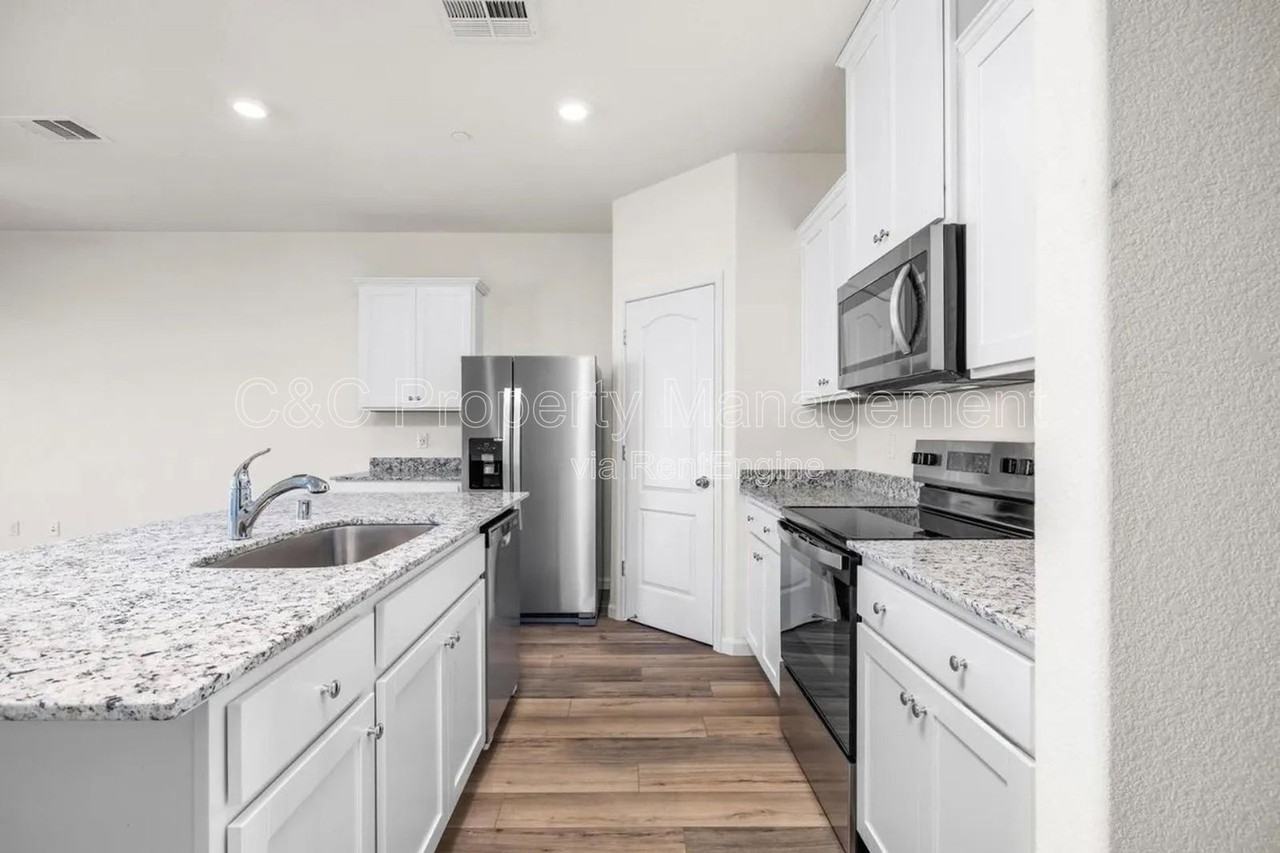 6505 Jackpot Pl - Photo 4 of 16