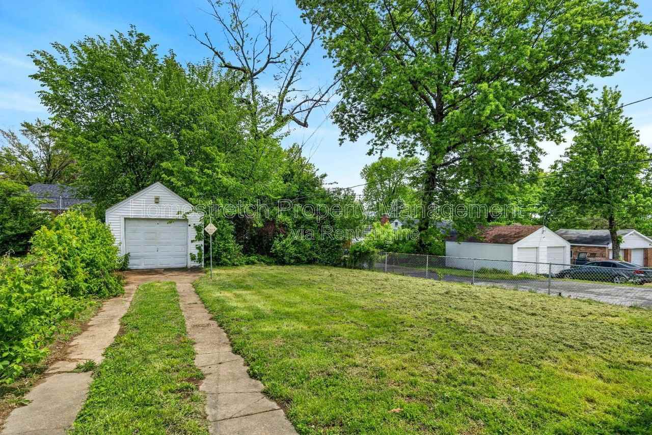 44 Jendale Ct - Photo 5 of 43