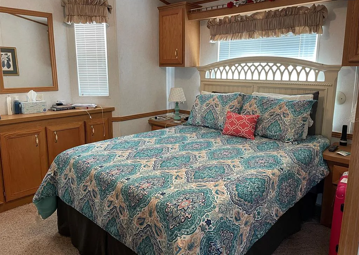 1405 Starboard Dr - Photo 4 of 21