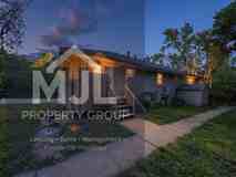 708 N Willow Ave - Photo 1 of 1