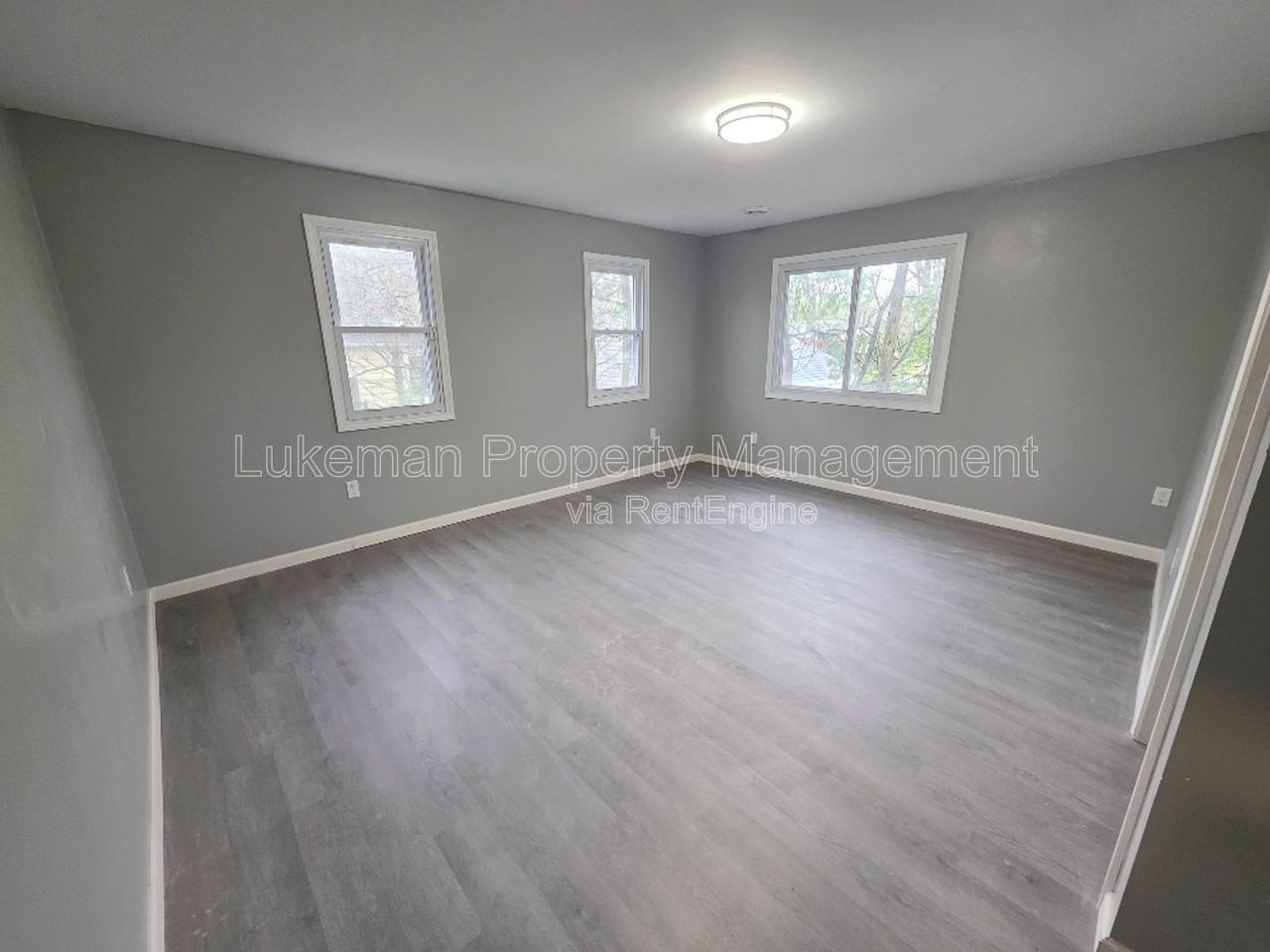 1817 Michigan Ave W #1 - Photo 5 of 13