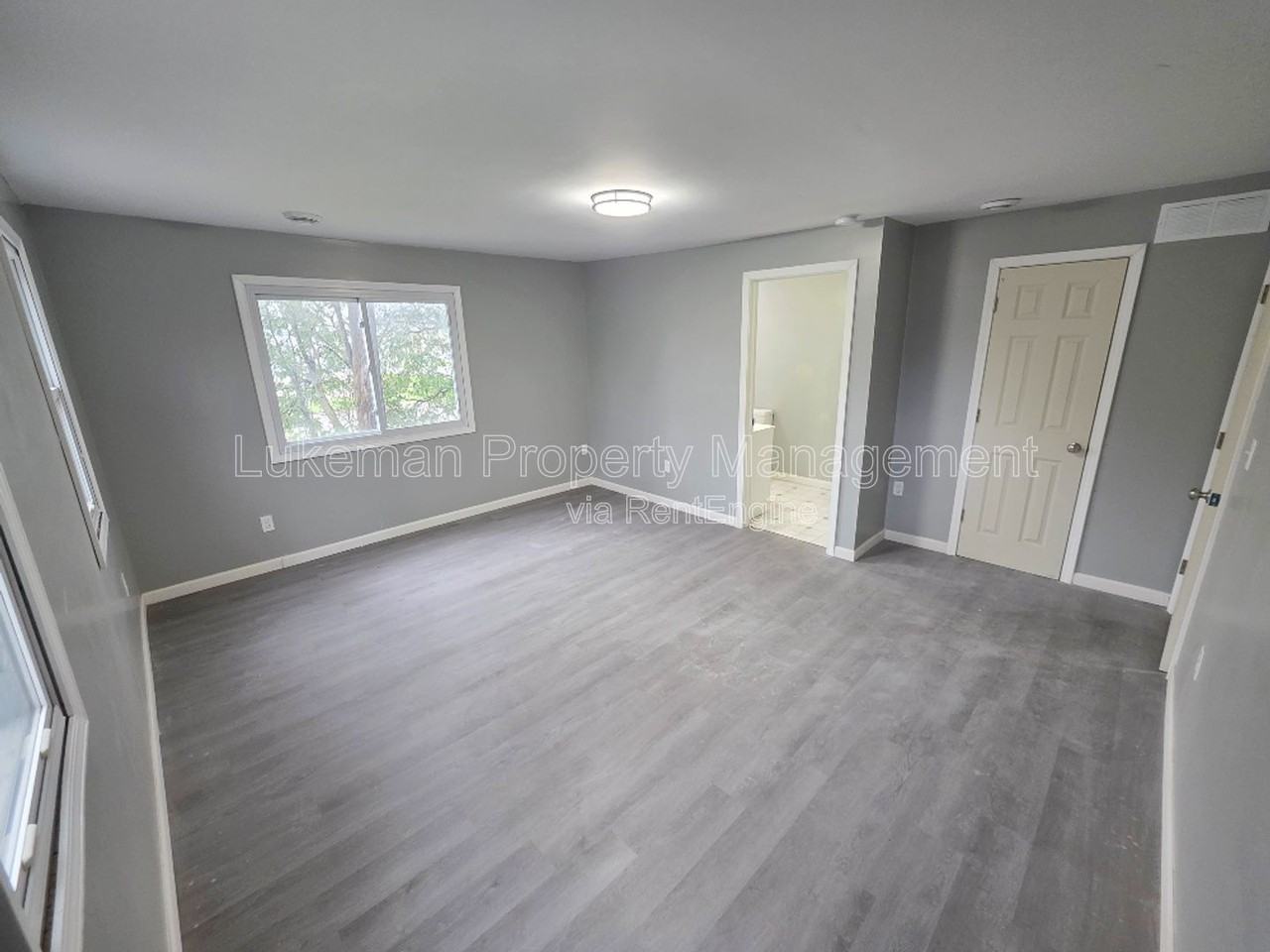 1817 Michigan Ave W #1 - Photo 6 of 13