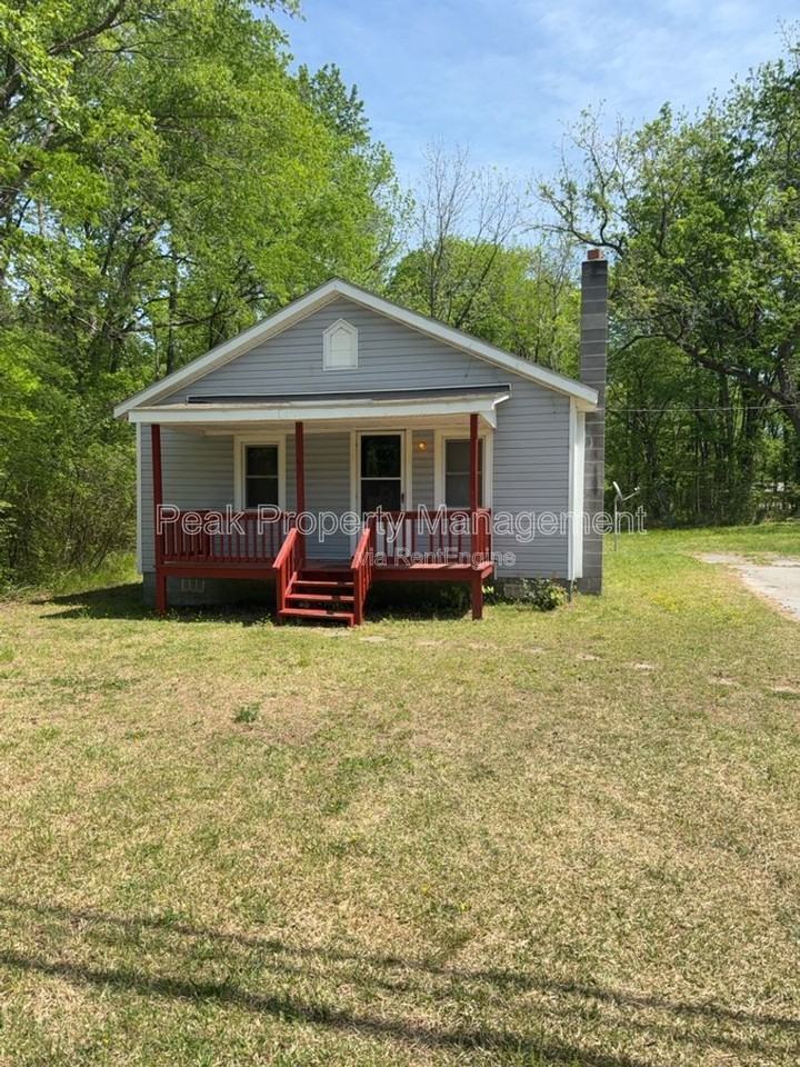 51 Quarter Moon Rd - Photo 2 of 10