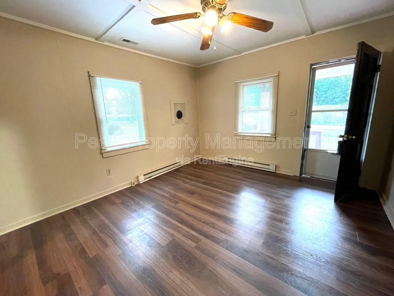 51 Quarter Moon Rd - Photo 3 of 10