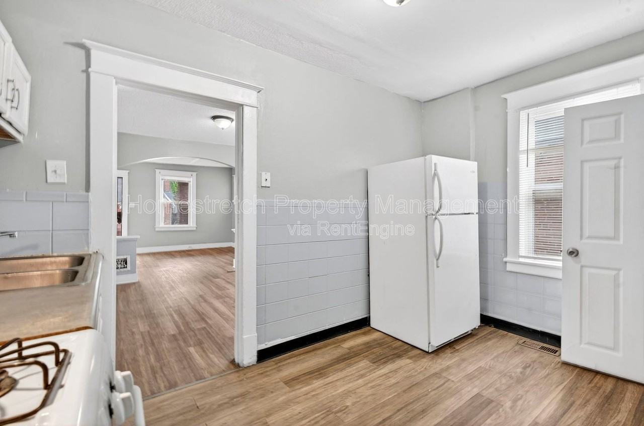 6705 Saint Louis Ave - Photo 7 of 28