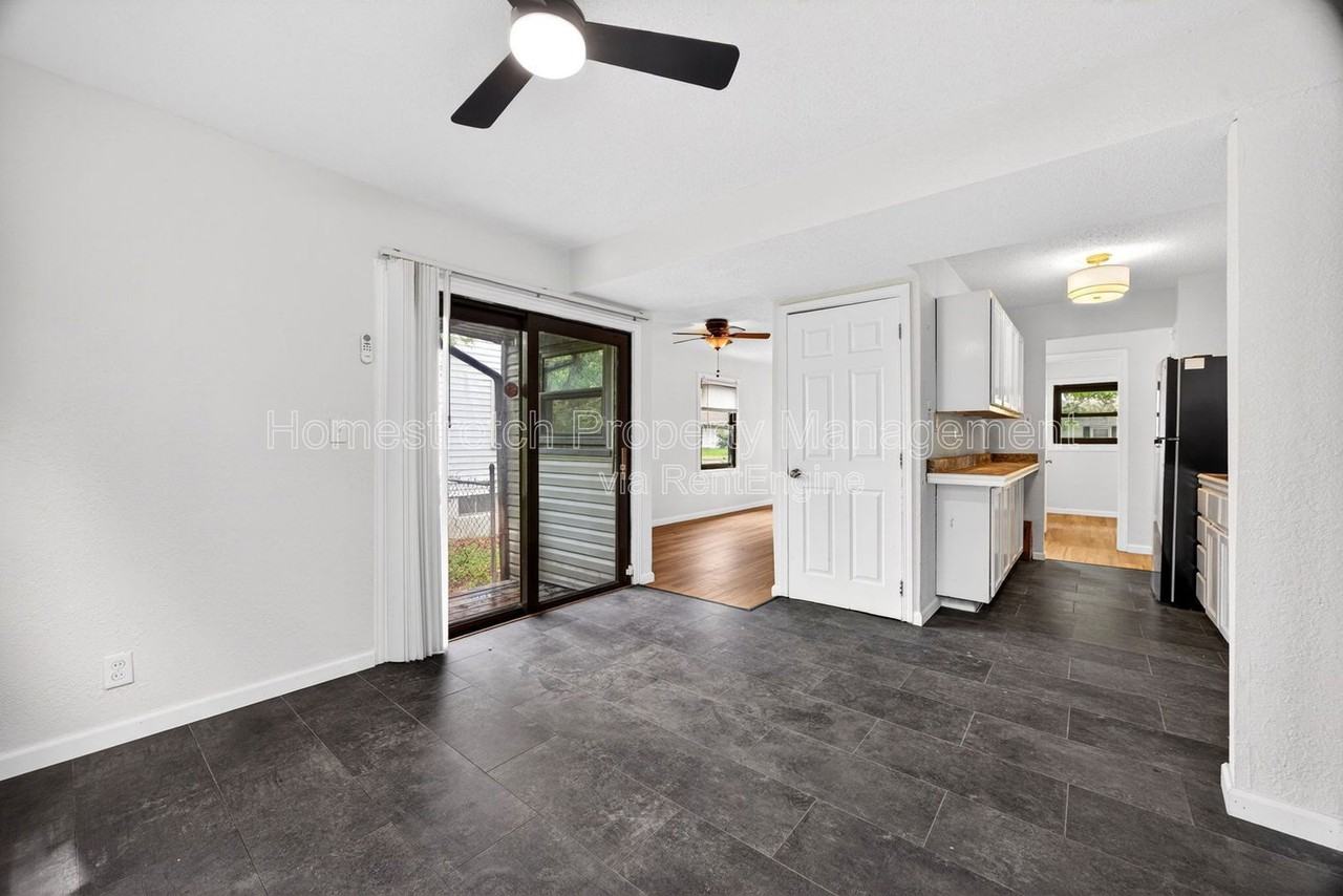 368 Cameron Rd - Photo 7 of 36