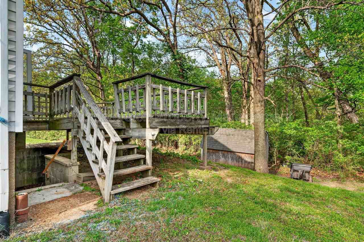 3966 Kleinschmidt Rd - Photo 4 of 28