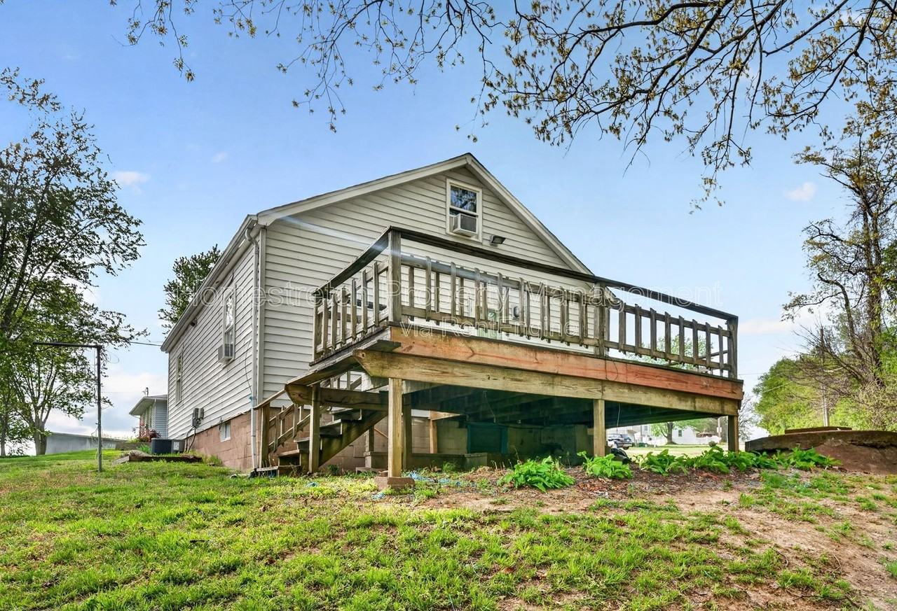 3966 Kleinschmidt Rd - Photo 7 of 28