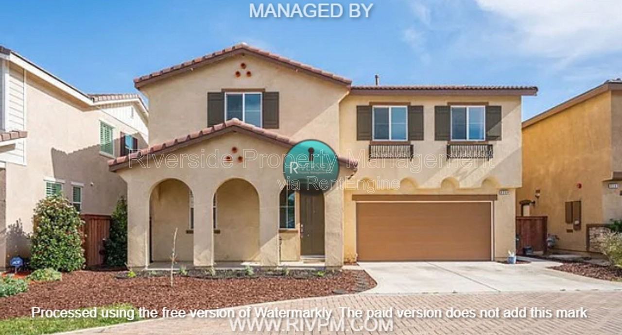 8284 Camino Alto Dr - Photo 2 of 35