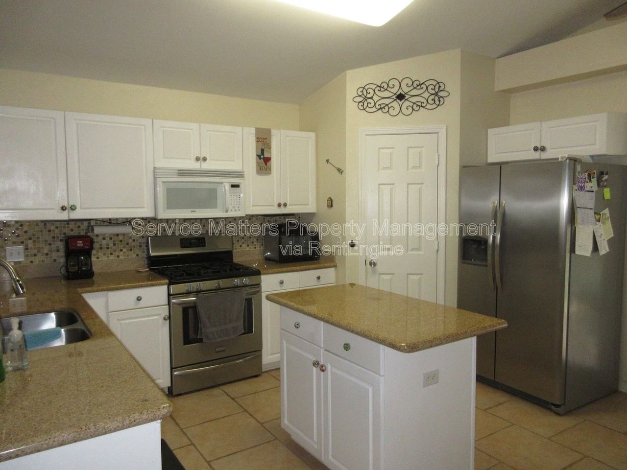 4123 Spinnaker Pl - Photo 6 of 14