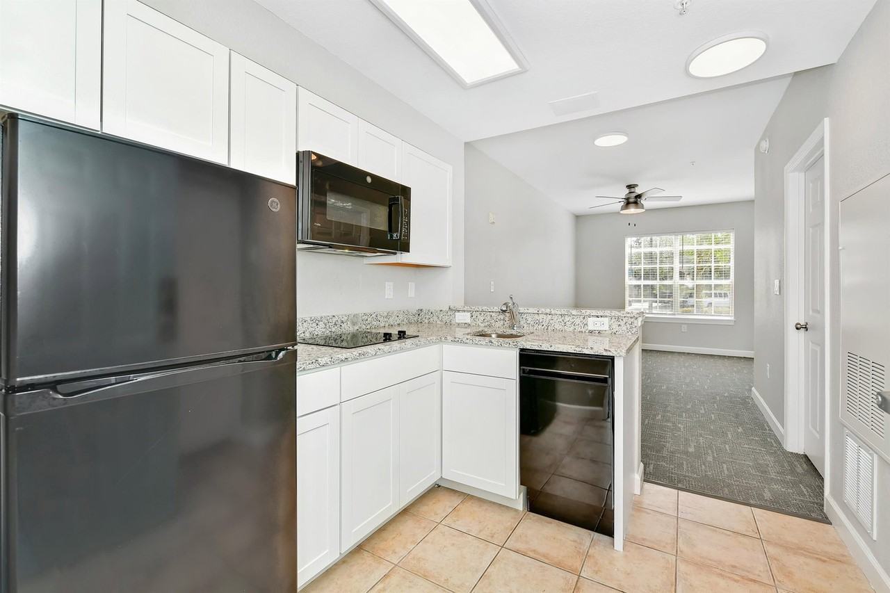 7503 Atlantis Way #G103 - Photo 6 of 41
