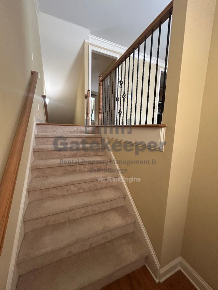 106 Lexington Vlg - Photo 5 of 19