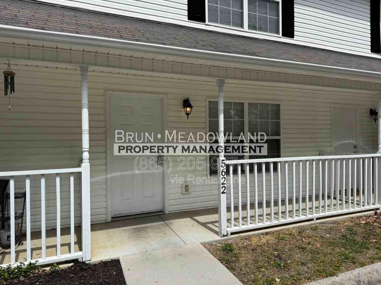5622 Boxwood Garden Way - Photo 3 of 32