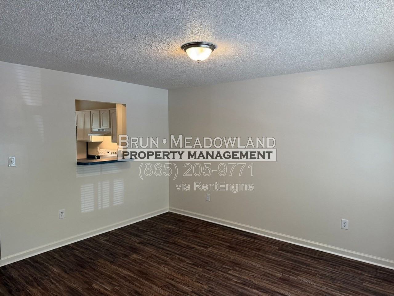 5622 Boxwood Garden Way - Photo 7 of 32