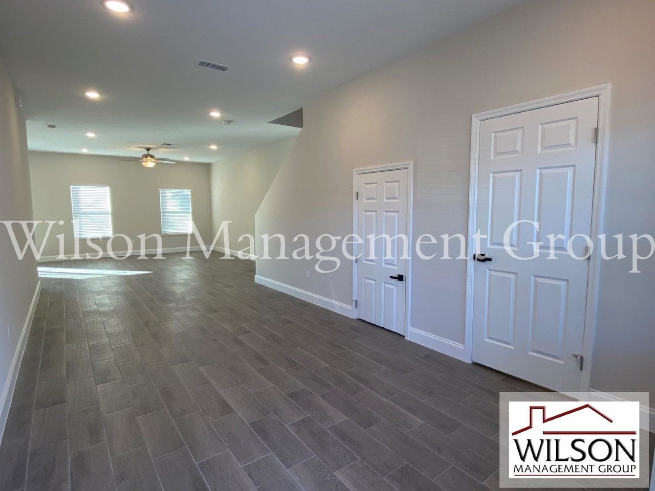 732 S Lee Ave - Photo 4 of 31