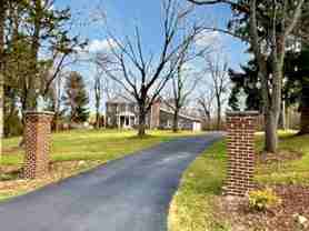 87 W Surrey Ln - Photo 1 of 1