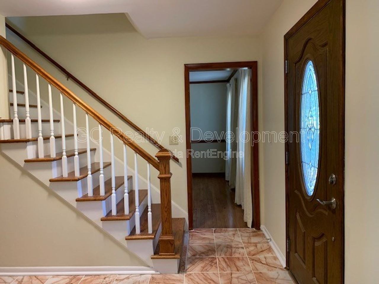 87 W Surrey Ln - Photo 4 of 30