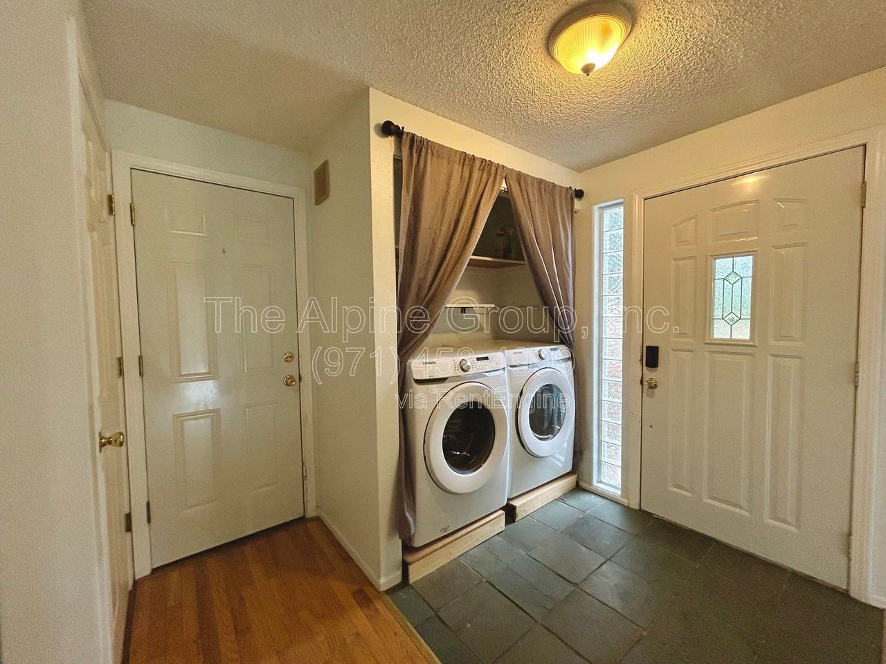 4905 Sw 152nd Ave - Photo 3 of 46