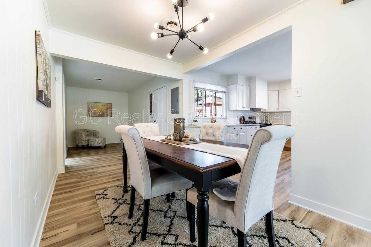 111 Nashua St - Photo 5 of 21