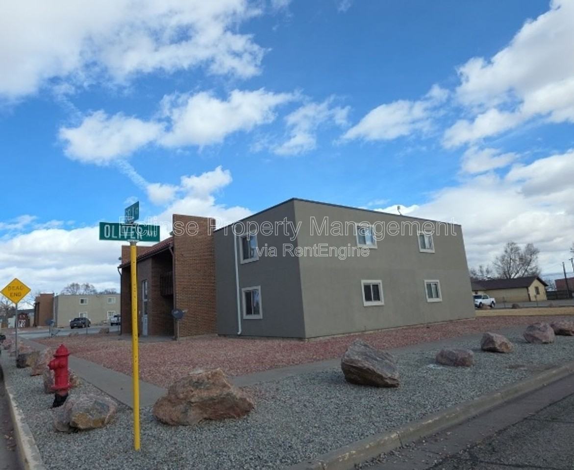 502 Bell Ct #C7 - Photo 2 of 21