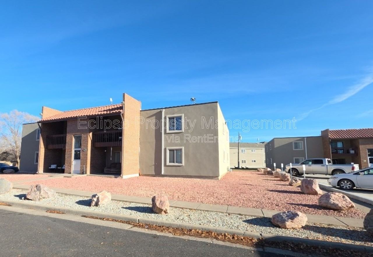 502 Bell Ct #C7 - Photo 3 of 21
