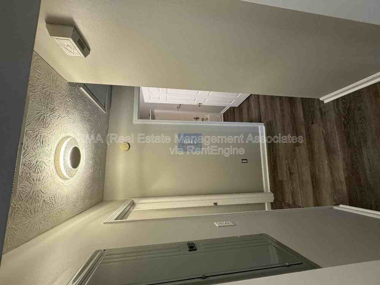 43 92 Place - Photo 6 of 9