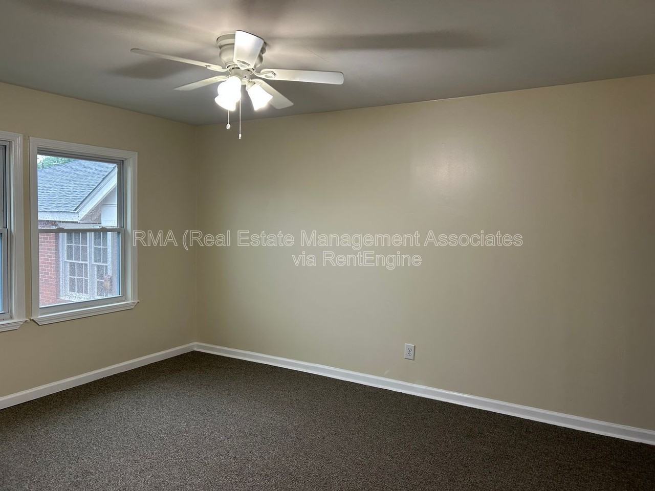 724 W Taylor St - Photo 4 of 5