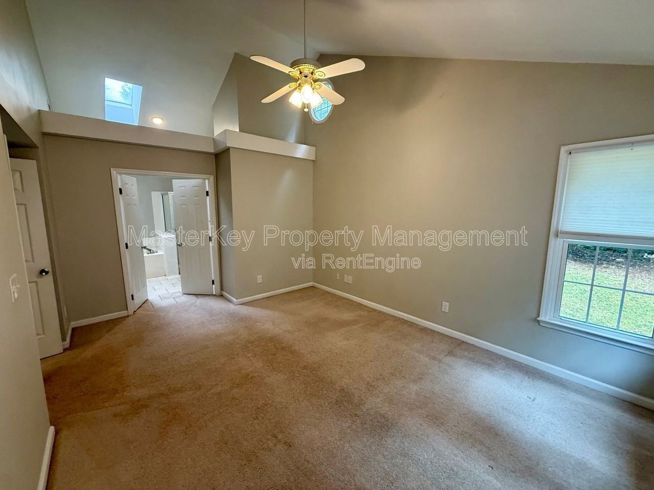 103 Miramar Ct - Photo 7 of 18