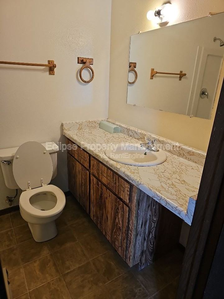 2211 Vigil Way #08 - Photo 5 of 21