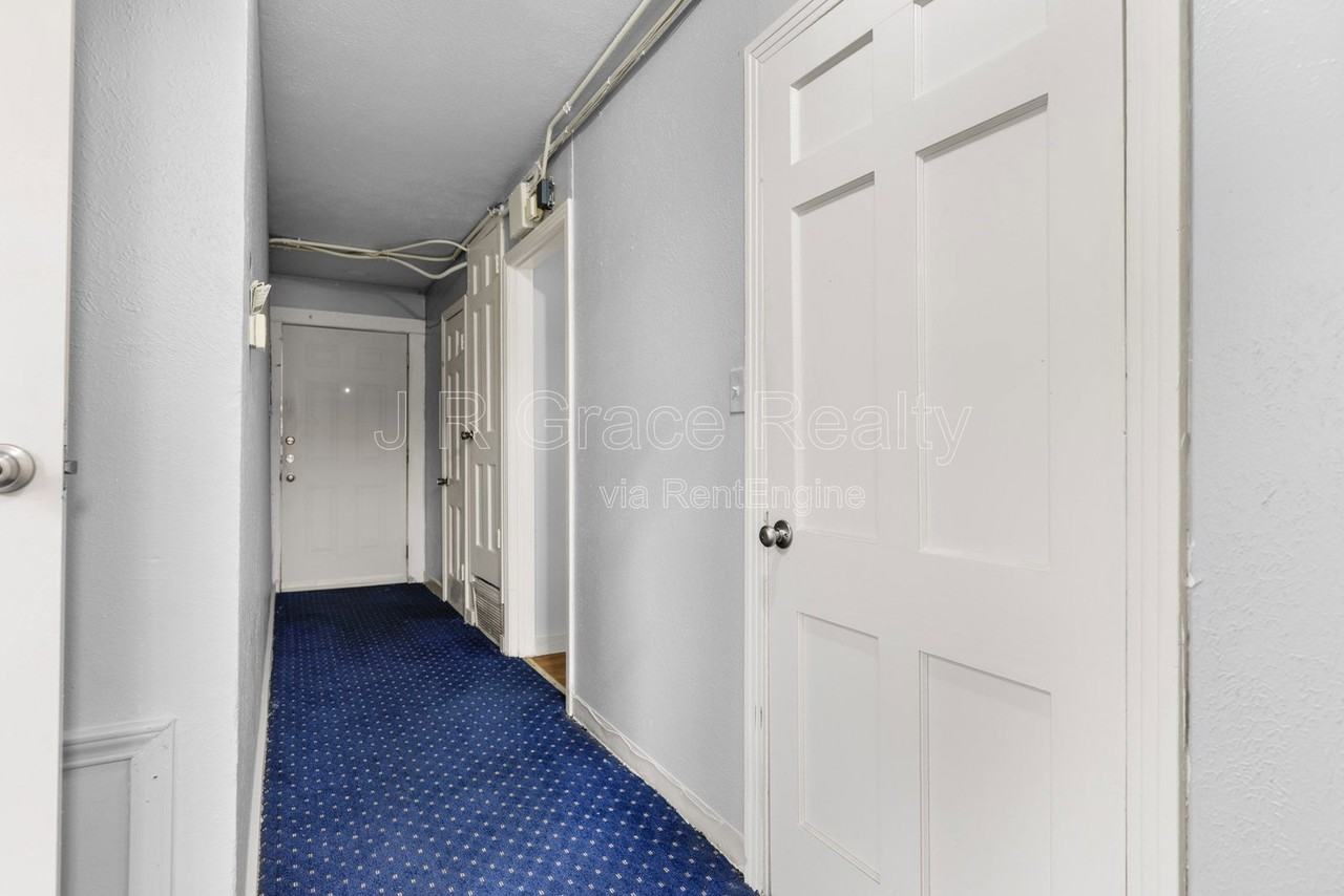 2803 Bellmead Dr - Photo 3 of 14