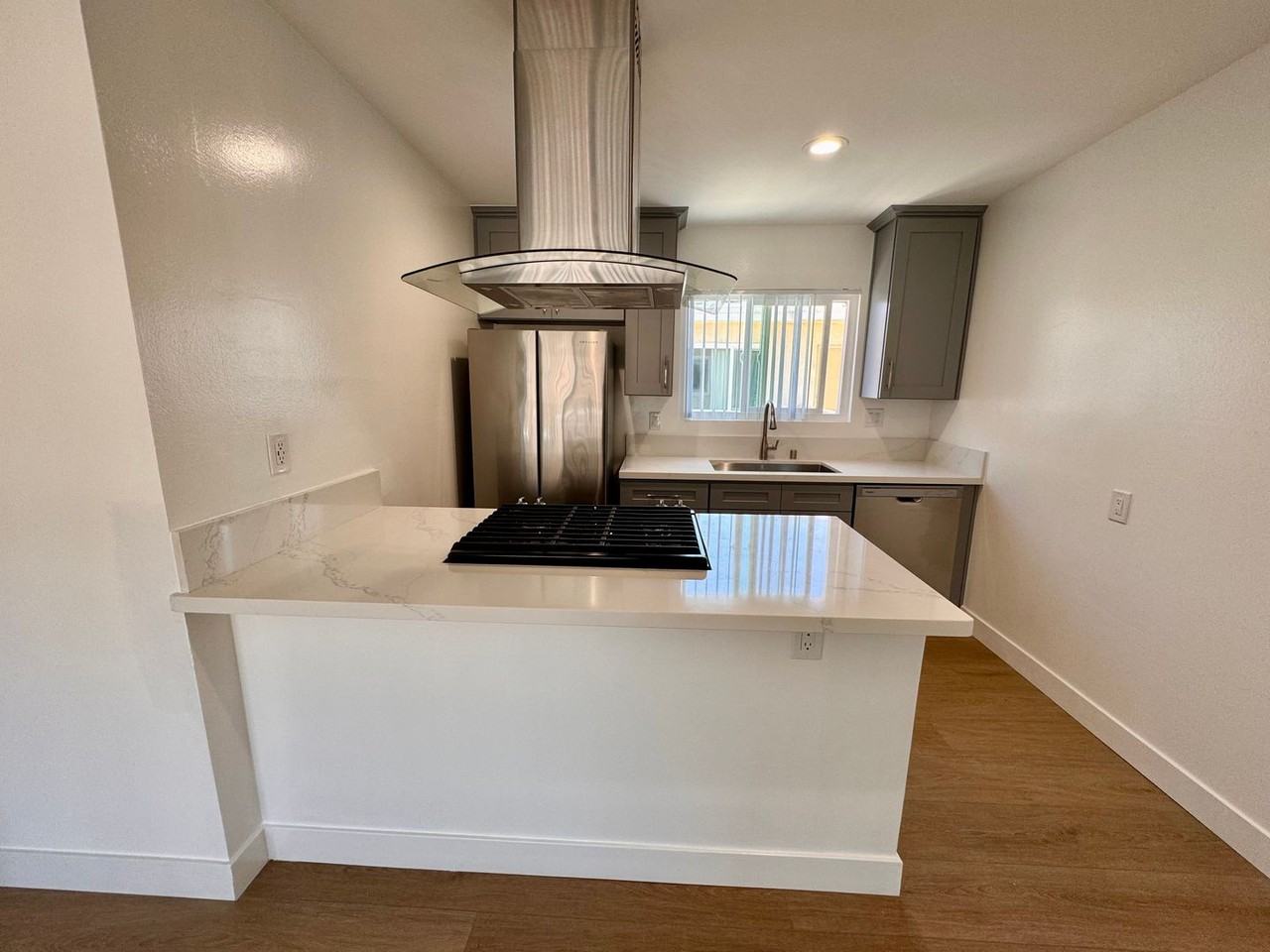 1808 MacKay Ln - Photo 6 of 41