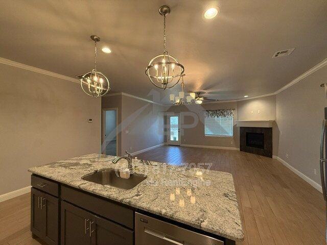 10001 Glover River Dr - Photo 7 of 24