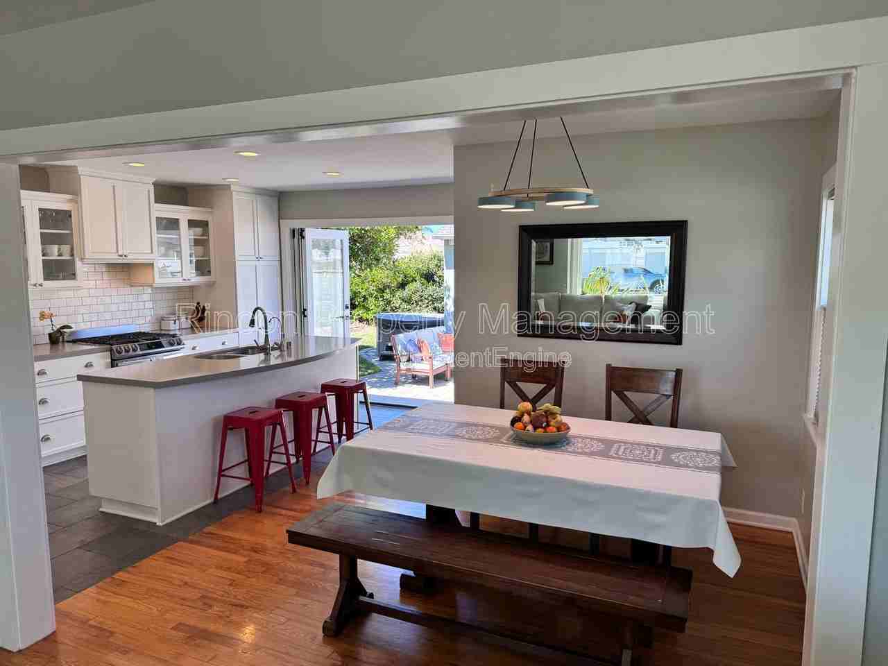 517 Valmore Ave - Photo 4 of 13