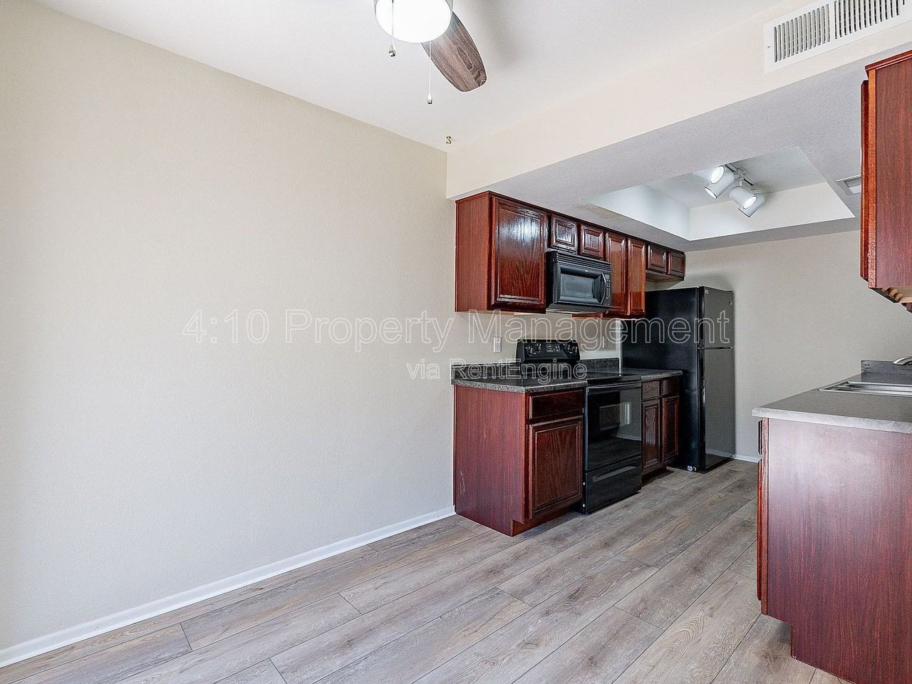 1266 N 85th Pl - Photo 5 of 40