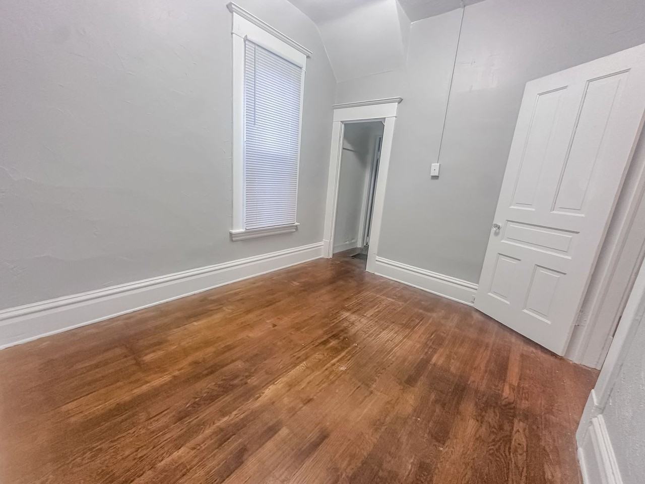 41 Caledonia St Ne #1 - Photo 3 of 9