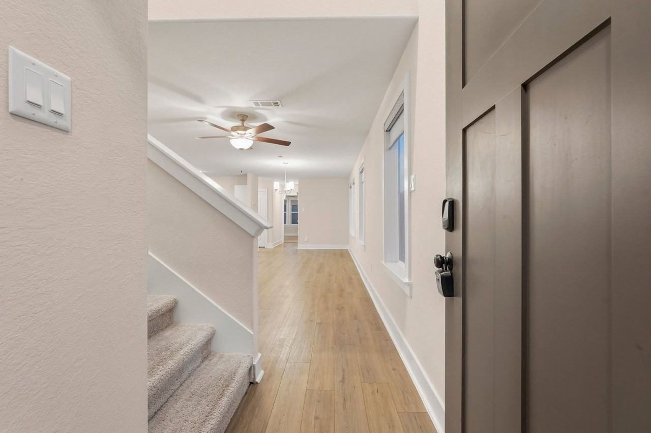 20551 Prairie Cypress Dr - Photo 3 of 25